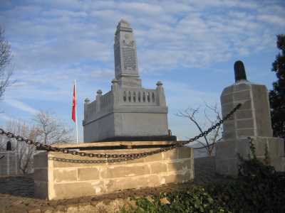 Topal Osman Ağa Anıt Mezarı